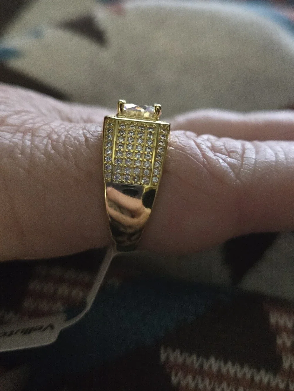 Gold-Tone Men’s Statement Ring 2 Ct Moisannite